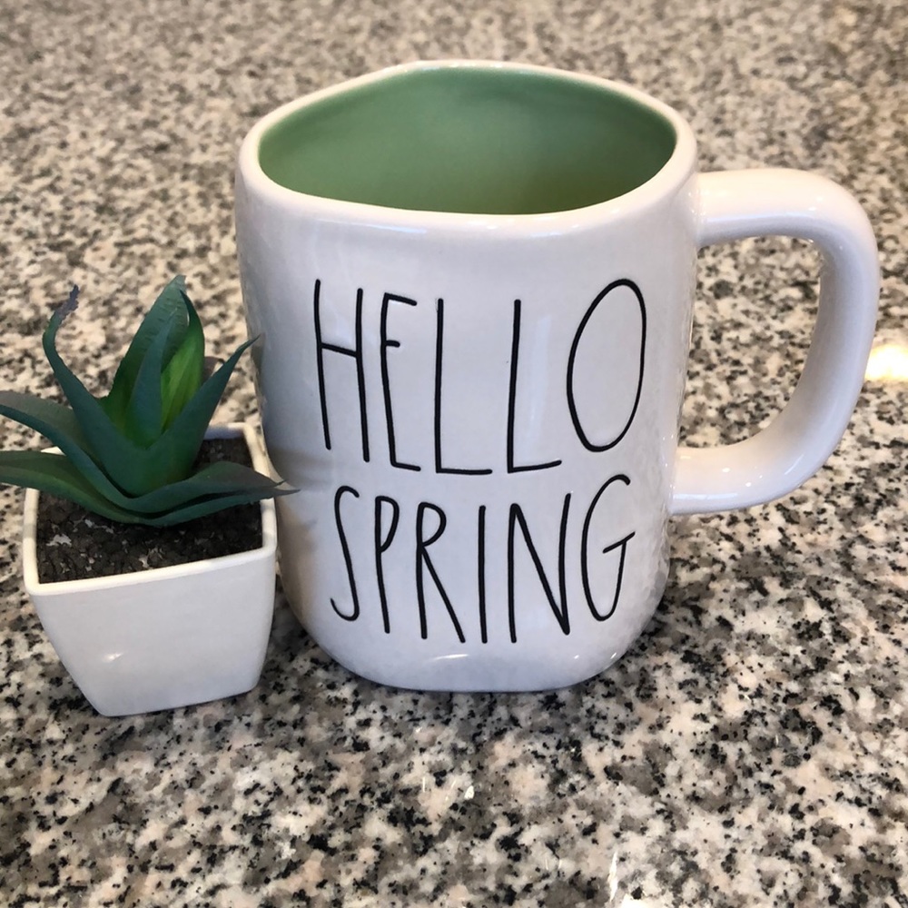 🌿RAE DUNN MUG🌿